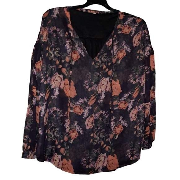 Tops - Floral Long Sleeve Blouse Size 2XL